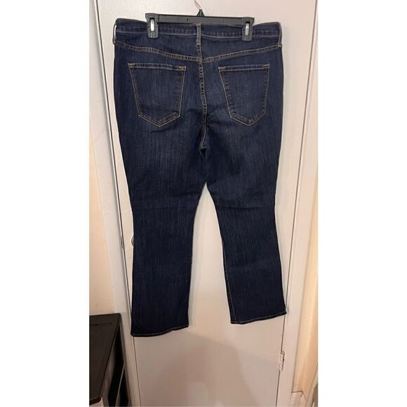 Old Navy Women's Curvy Fit Boot Cut Jeans Mid Rise Dark Wash Size 14 Short - Picture 6 of 12